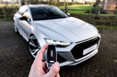 Steeds meer Nederlanders kopen hun auto van een particulier